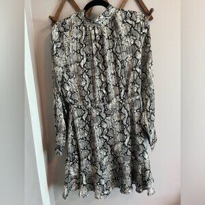 Sadie and Sage Claude Mini snake skin Mob wife grey blacks and metallic medium
